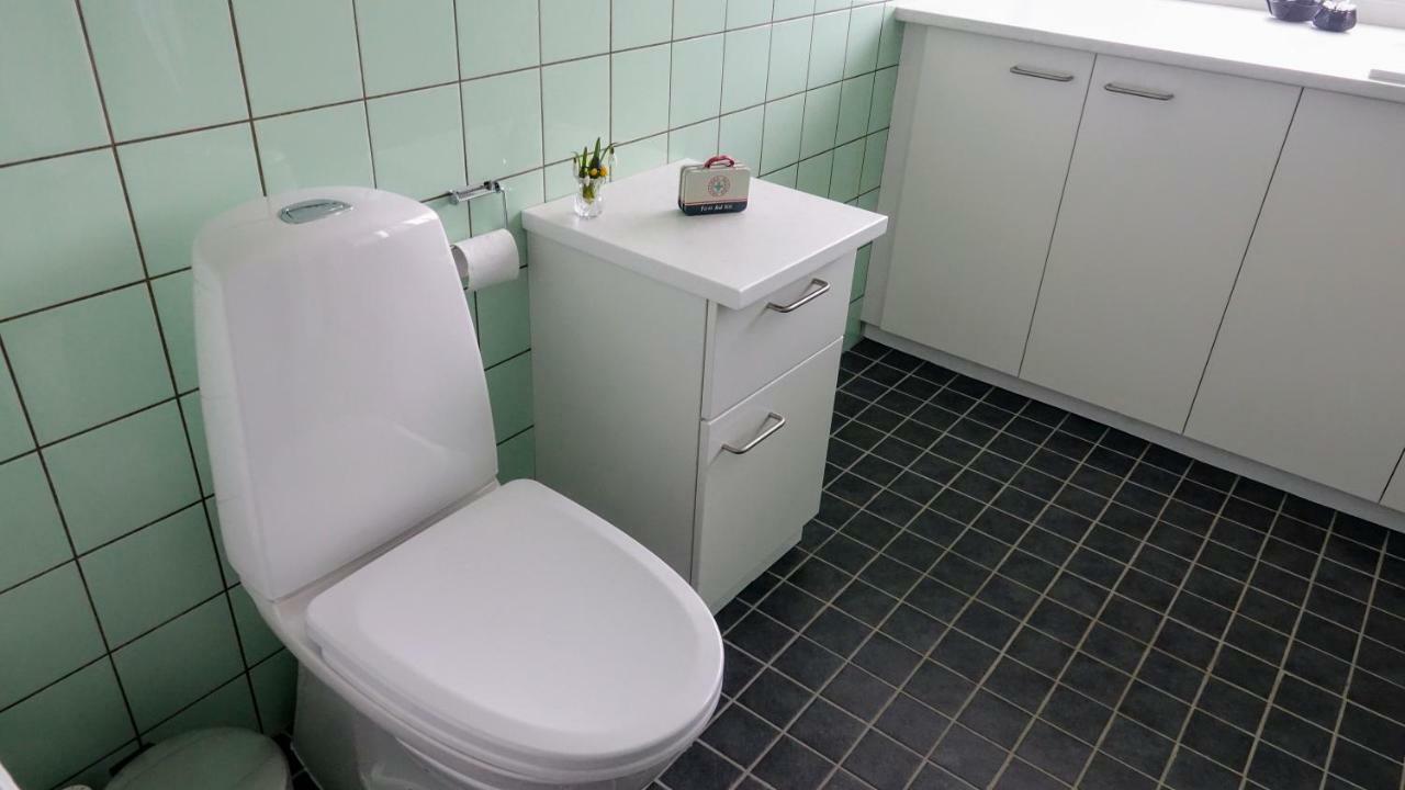 2 Rooms, Private Kitchen, Bathroom, And Garden. Aarhus Exterior photo
